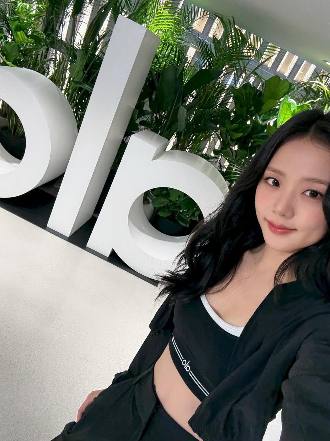 250702 Jisoo IG Update