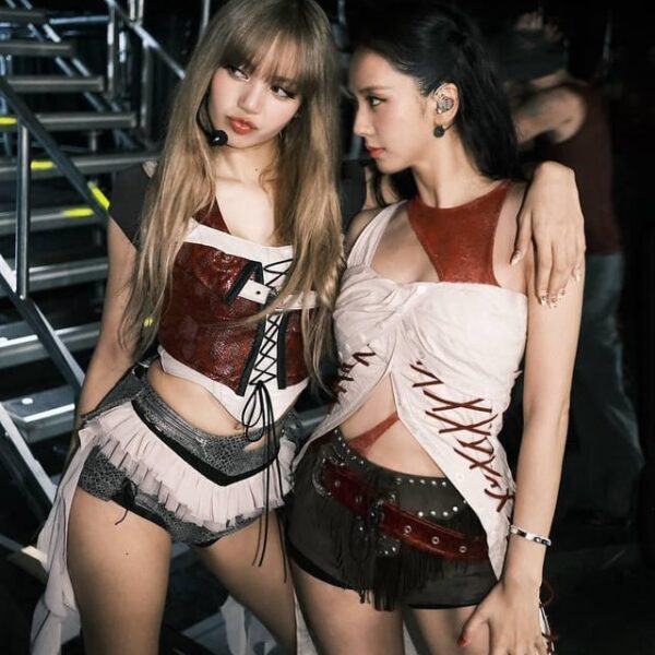 Lisa | ‘First stop : Seoul city!’ | IG July 2025