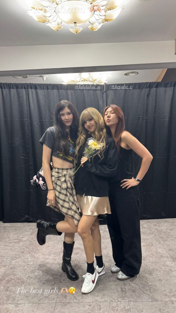 250706 araha_ IG Story Update w/ Lisa