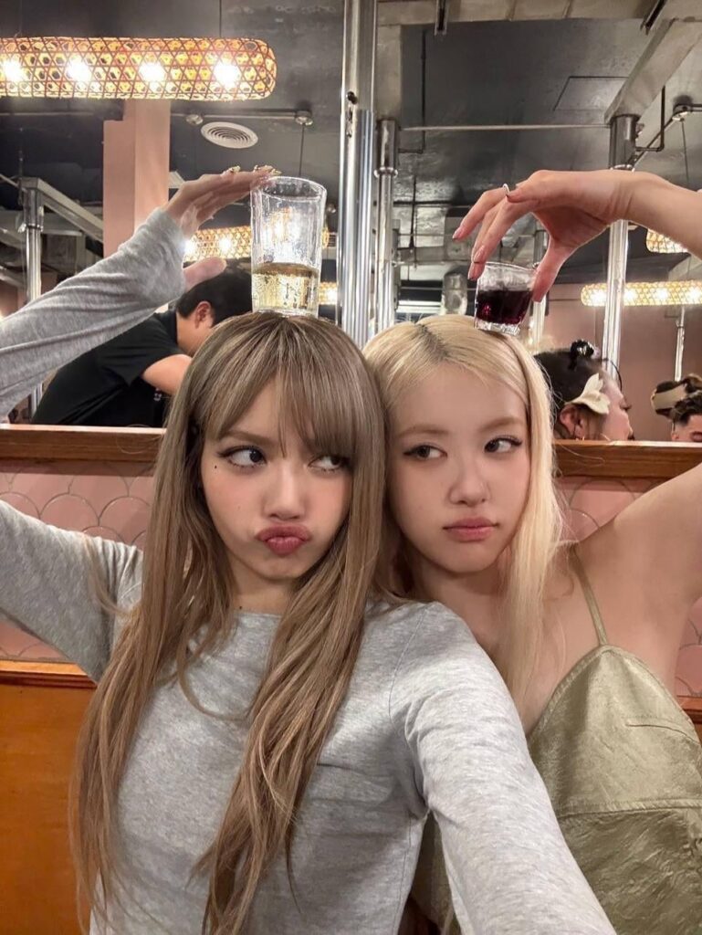 250718 Lisa IG Update w/ ROSÉ