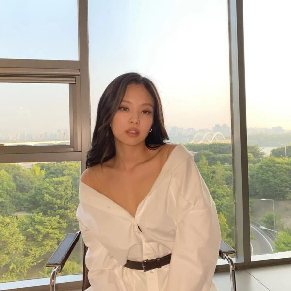 Jennie Instagram Update - 200731