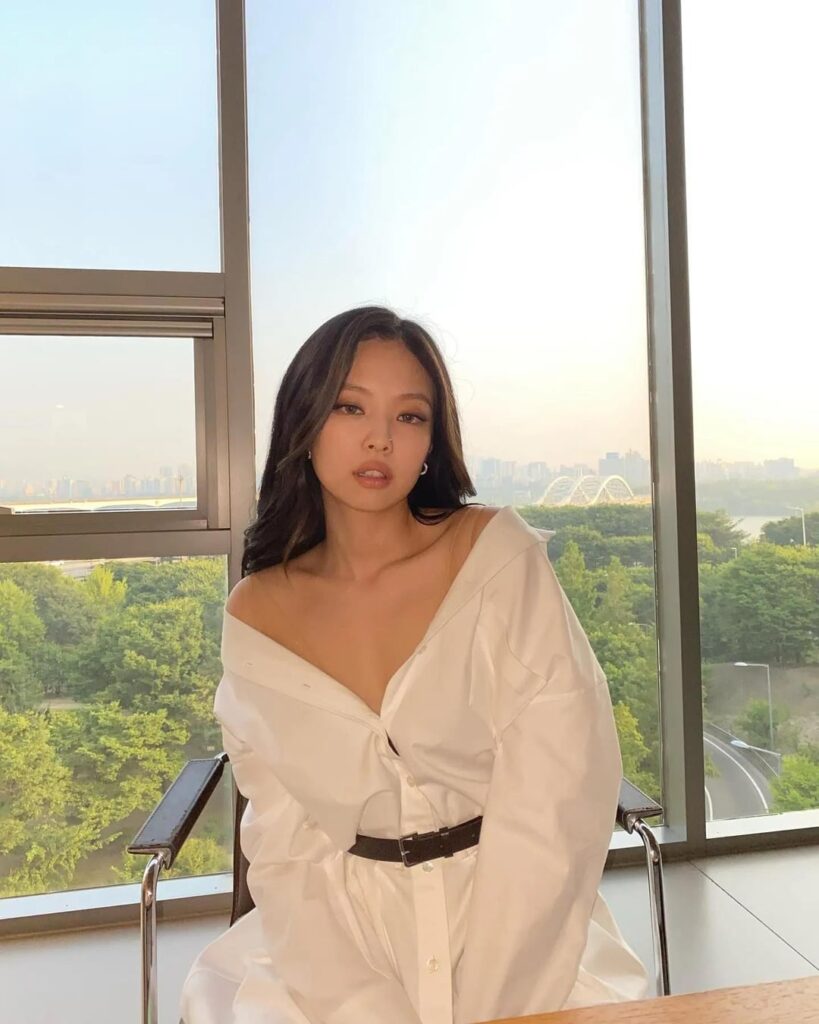 Jennie Instagram Update - 200731