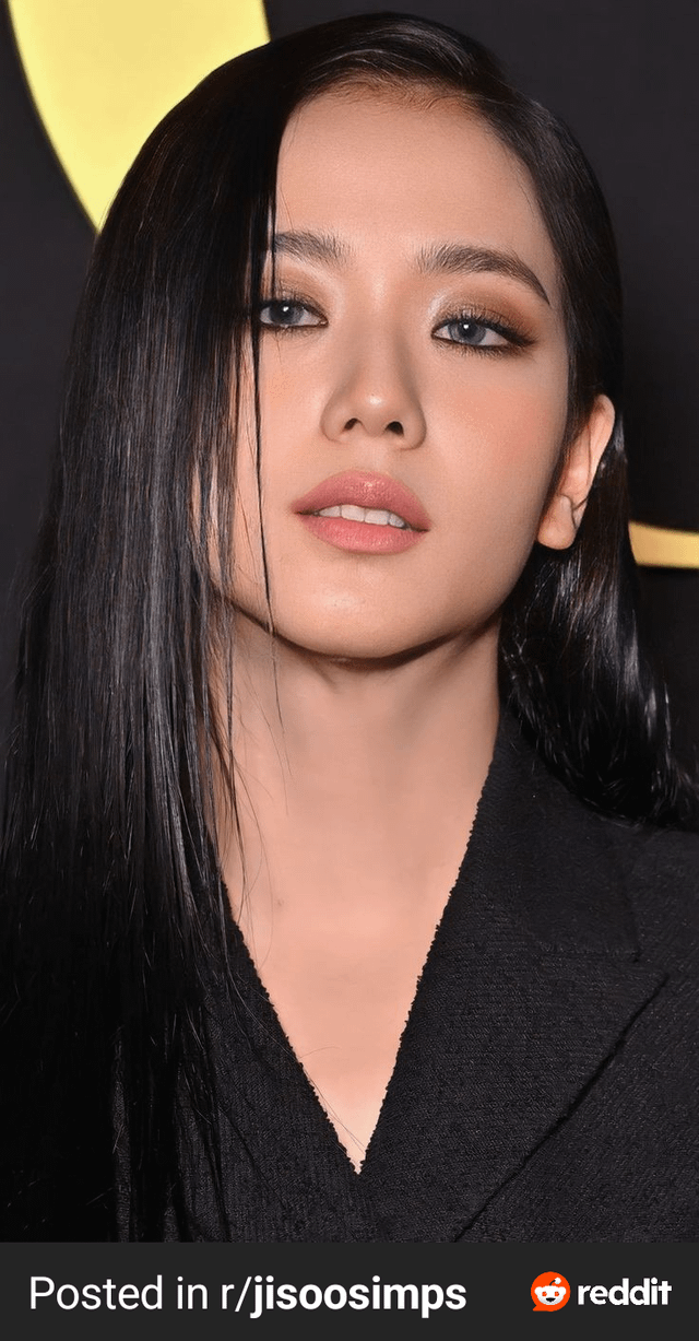 Jisoo is irresistible can't stop
