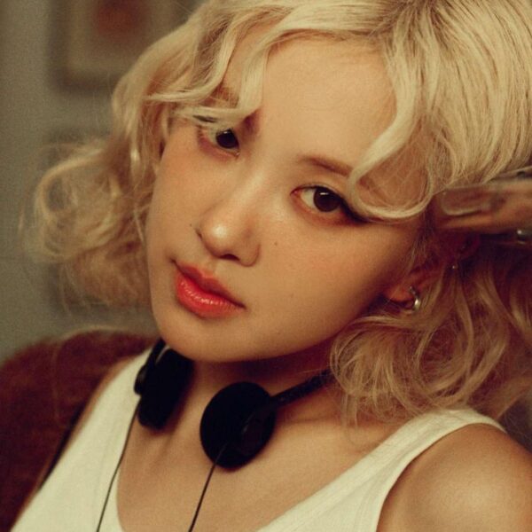 250704 ROSÉ Snapchat Updates