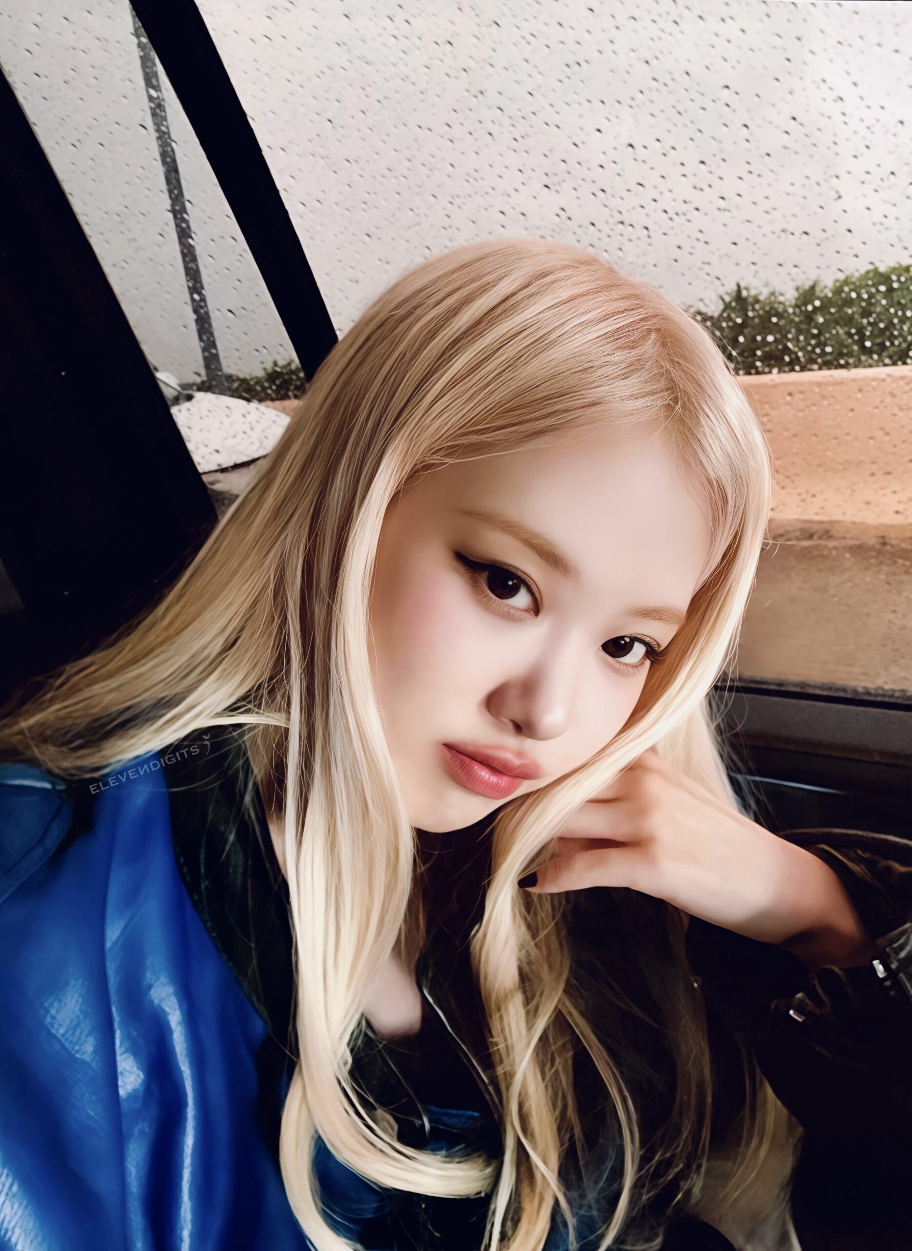 ROSÉ - ‘rosie’ Target Exclusive Photocard