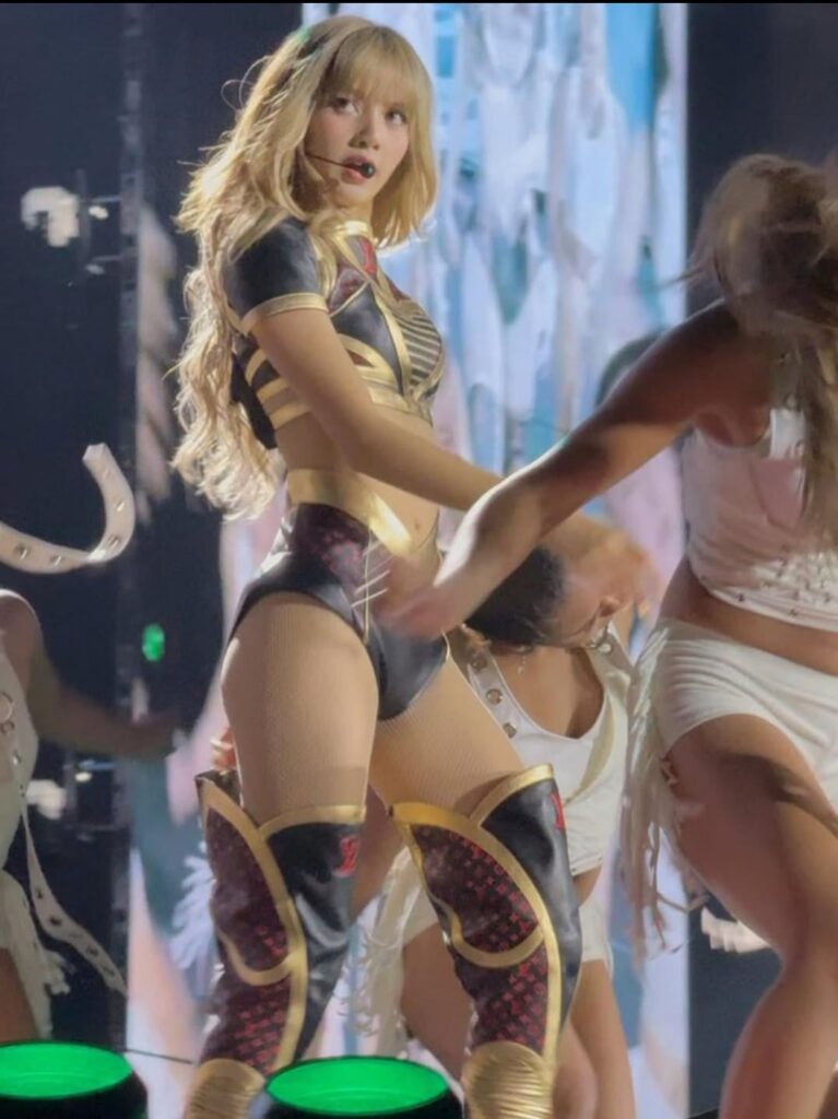 Lisa Thunder girl