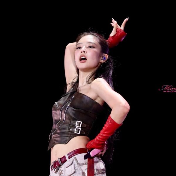 Jennie at World Tour 'Deadline' In Goyang Day 1 - 250705