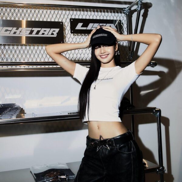 240714 Lisa