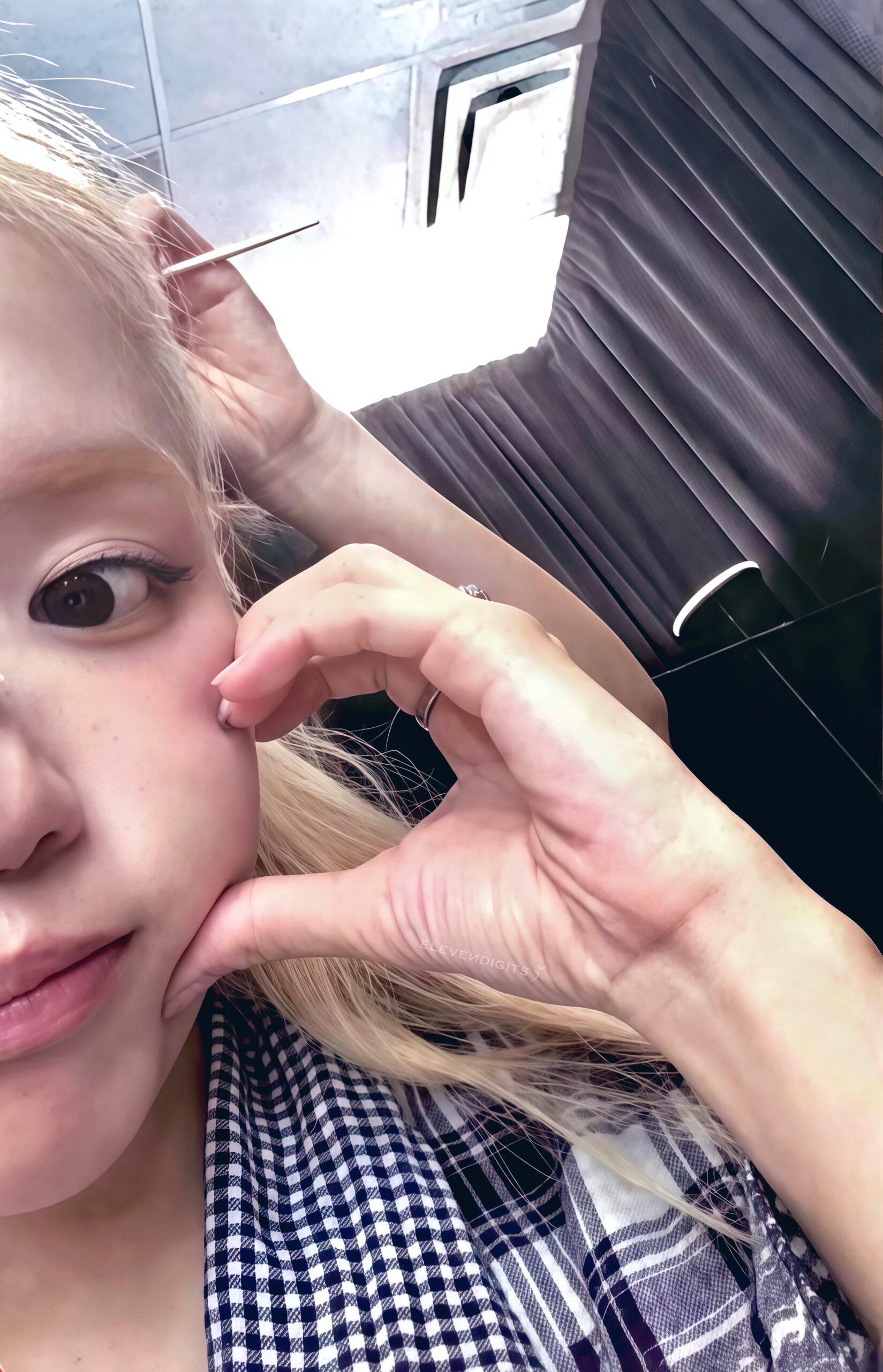 ROSÉ - ‘rosie’ Jakarta Exclusive Photocard