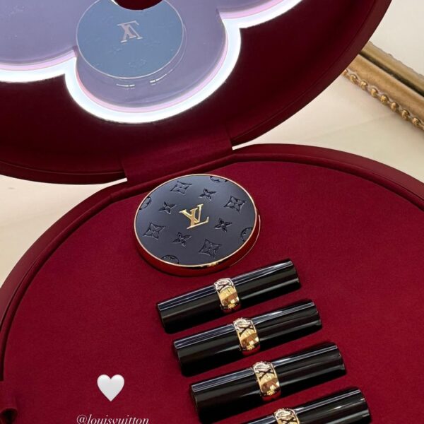 250824 Lisa IG Story Update