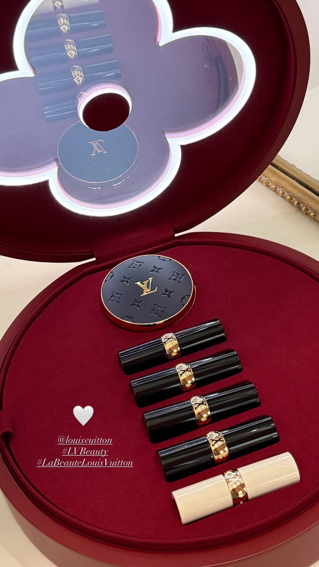 250824 Lisa IG Story Update