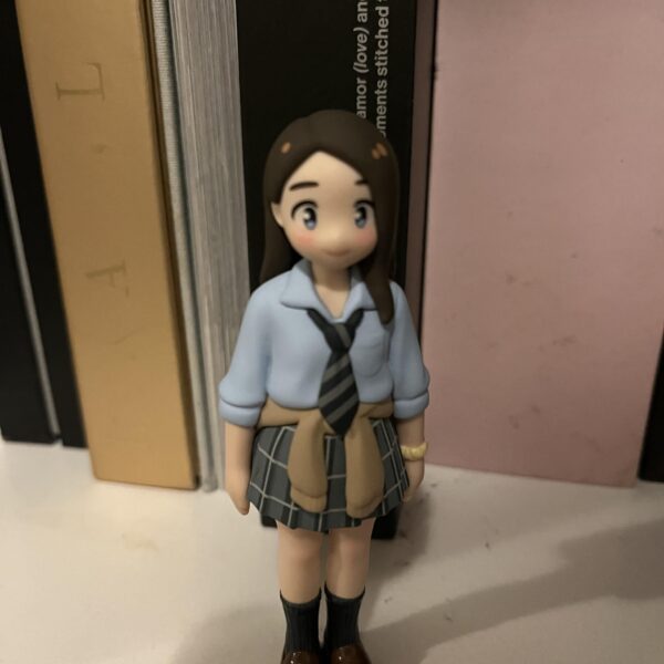 250816 This figure I got in pop mart is so Jisoo coded