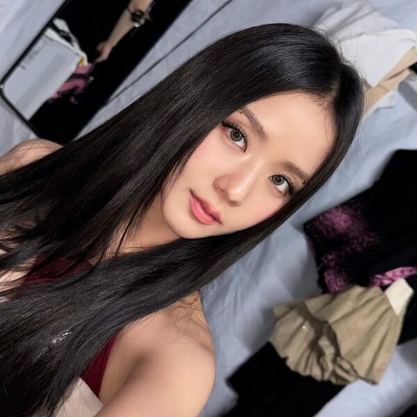 250822 Jisoo Weibo Update
