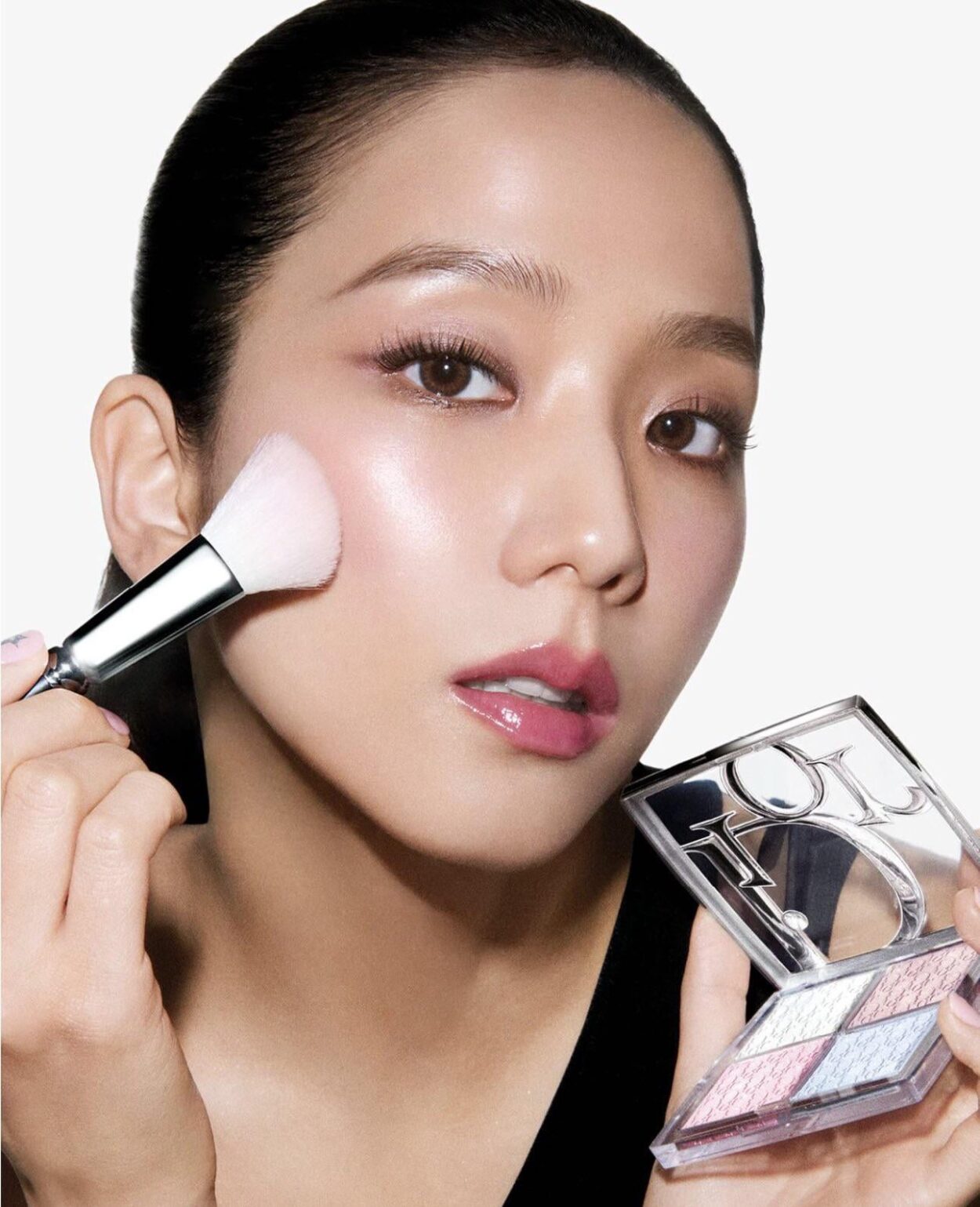 250821 Jisoo for DIOR Beauty