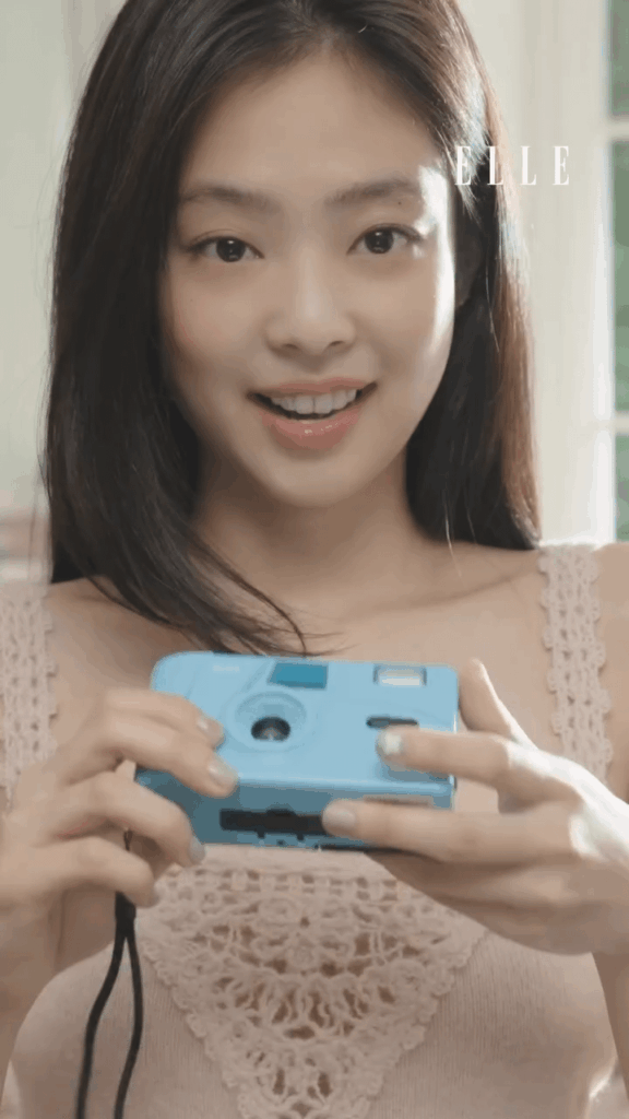 ELLE Korea Instagram Reels Update with Jennie - 250816