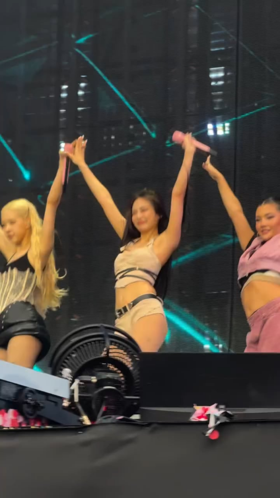 Jennie - 250706