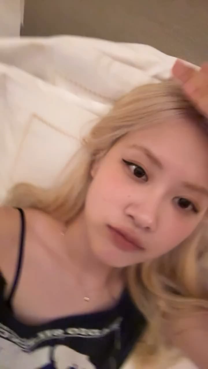 250805 ROSÉ IG Story Update