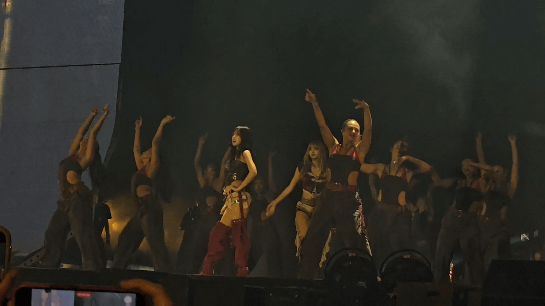JUMP wembley concert