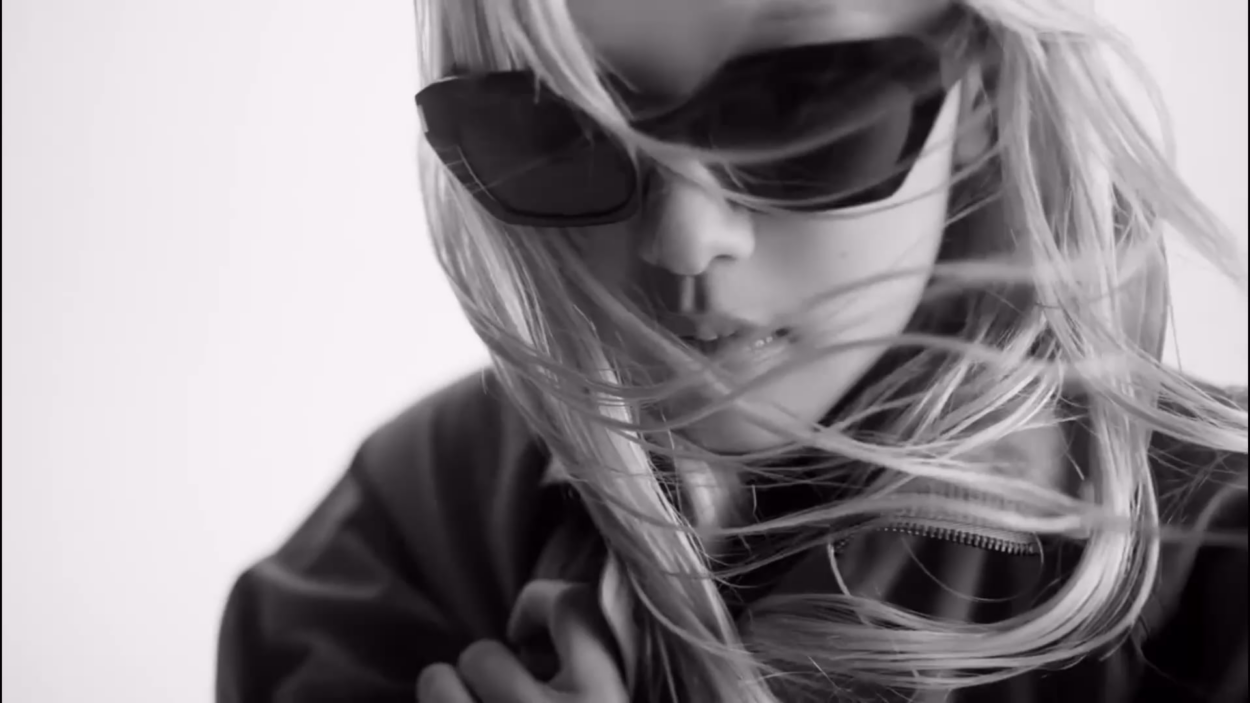ROSÉ for SAINT LAURENT