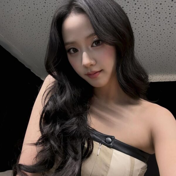 250814 Jisoo IG Update