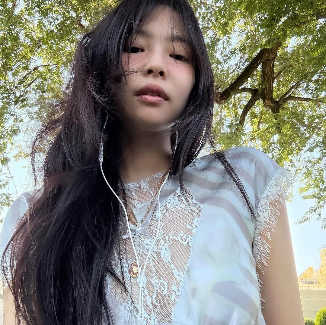 250820 Jennie Instagram  Update - 2