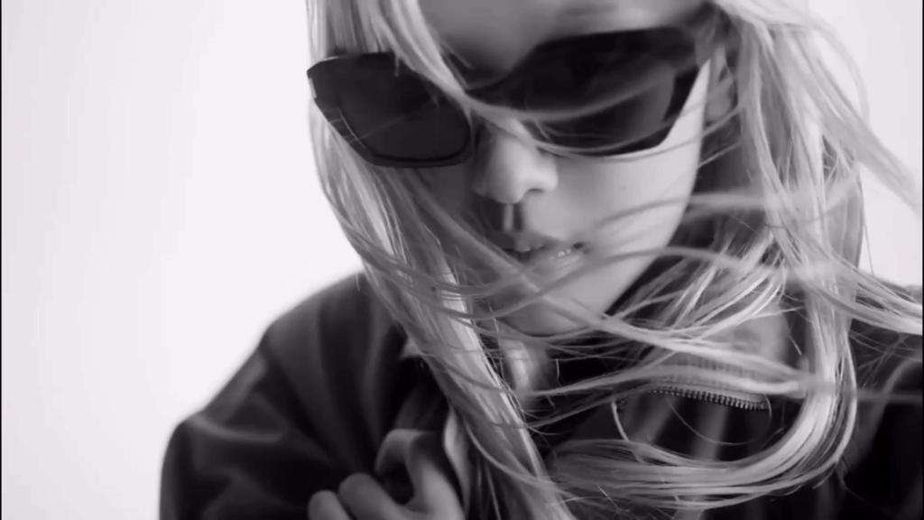 Rosé for SAINT LAURENT
