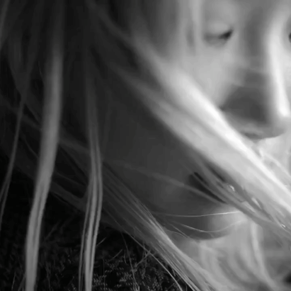 Rosé for SAINT LAURENT