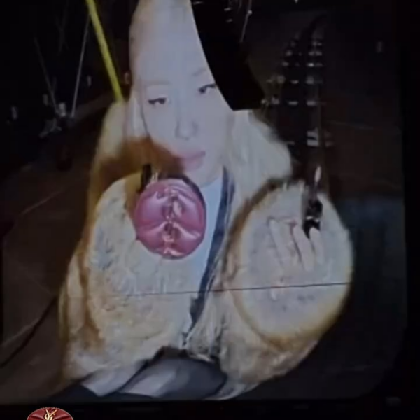 250809 YSL Beauté IG Story Update w/ ROSÉ