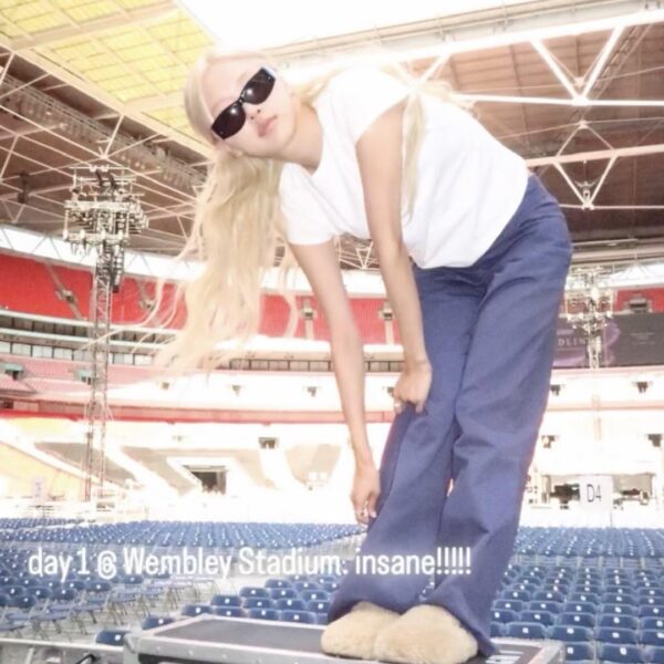 250816 Rosé IG Story Update