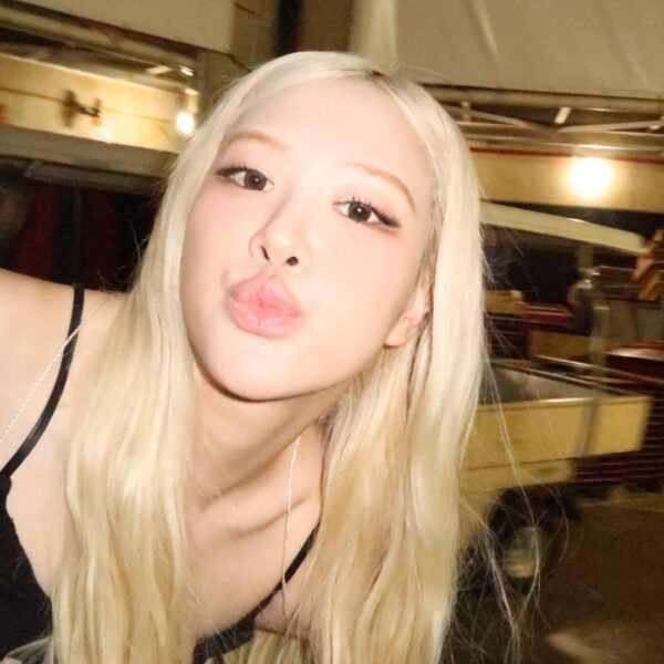 250810 ROSÉ IG Story Update