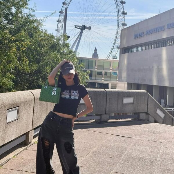 250821 Jisoo IG Update