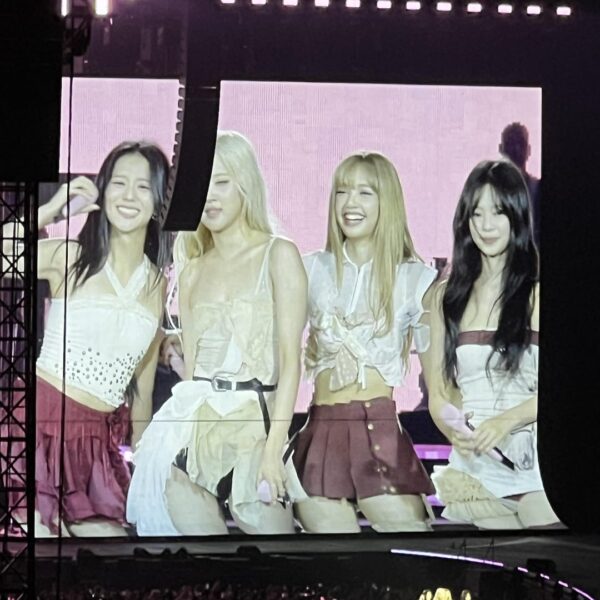 250815 - Wembley N1 🖤🩷