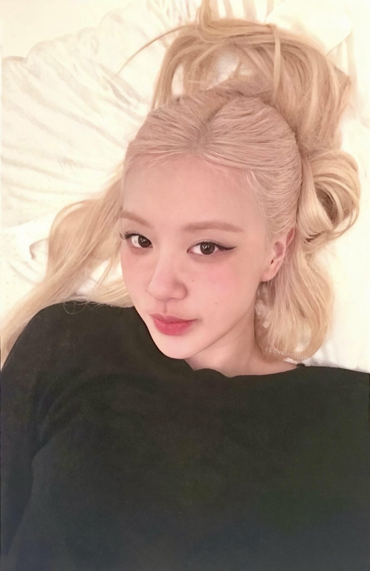 ROSÉ - ‘rosie’ Jakarta Exclusive Photocard