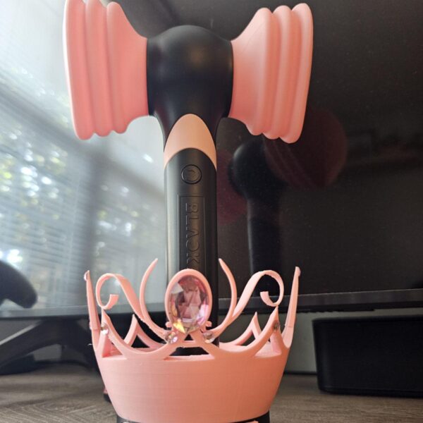 250812 Designed and 3D printed a stand for my light stick!