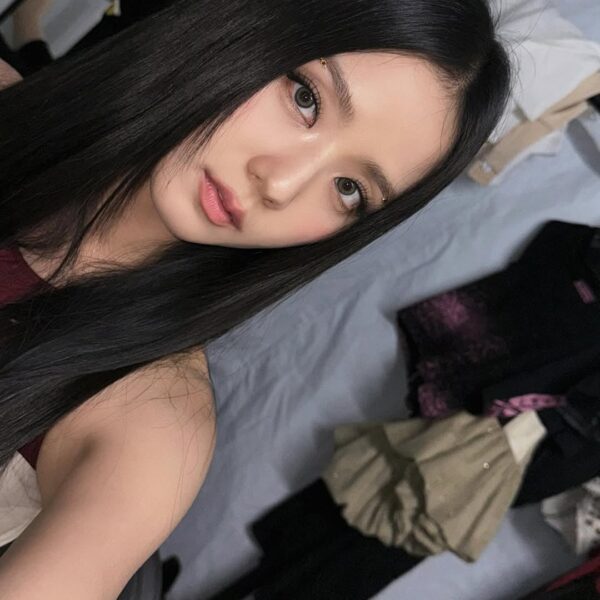 250822 Jisoo IG Update