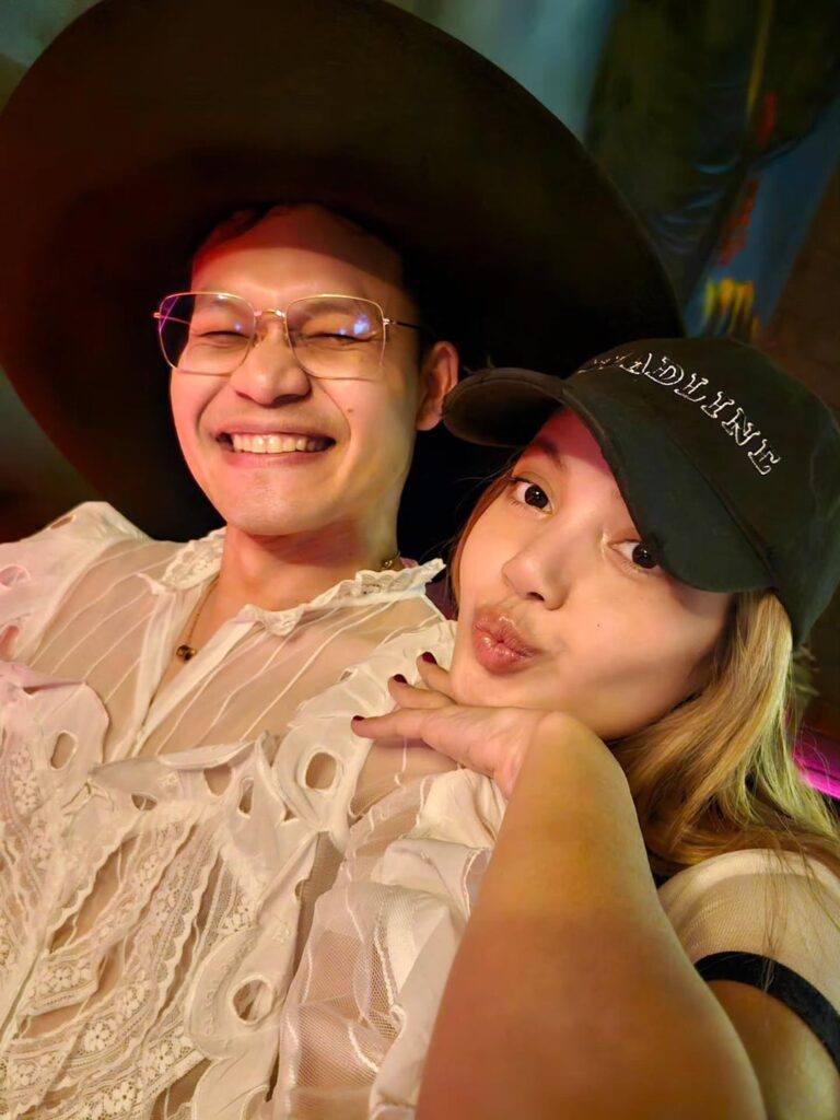 250817 loukgolflg IG Update w/ Lisa