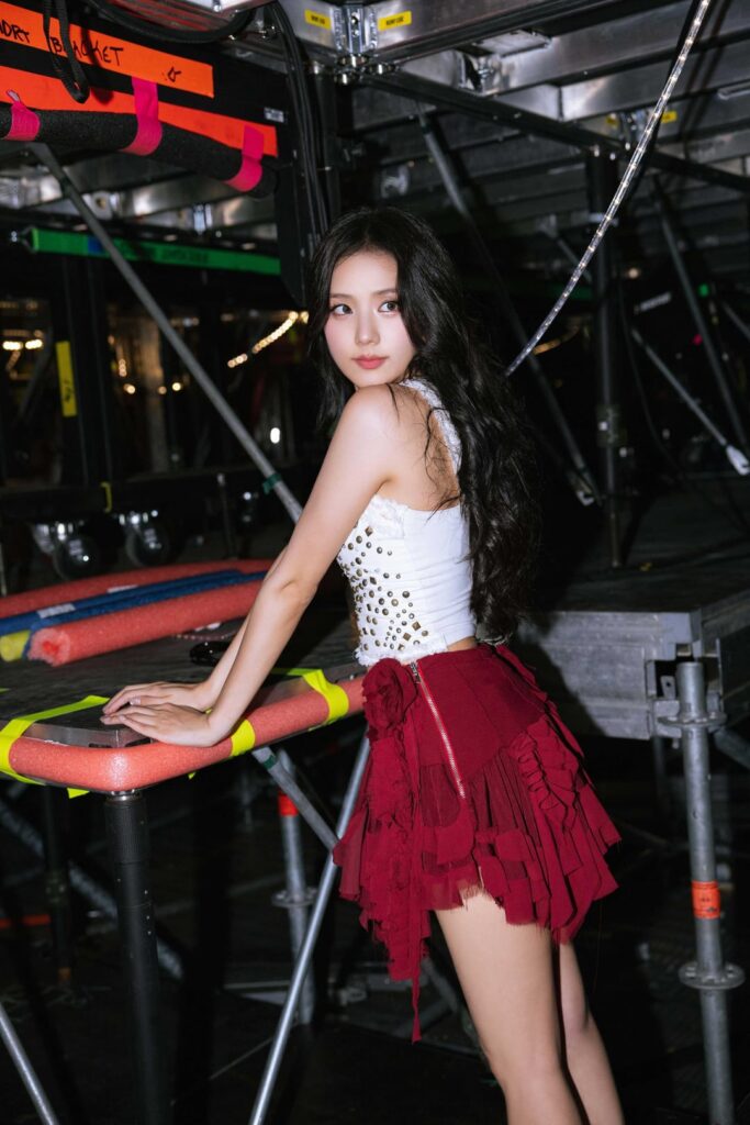 250816 Jisoo App Update