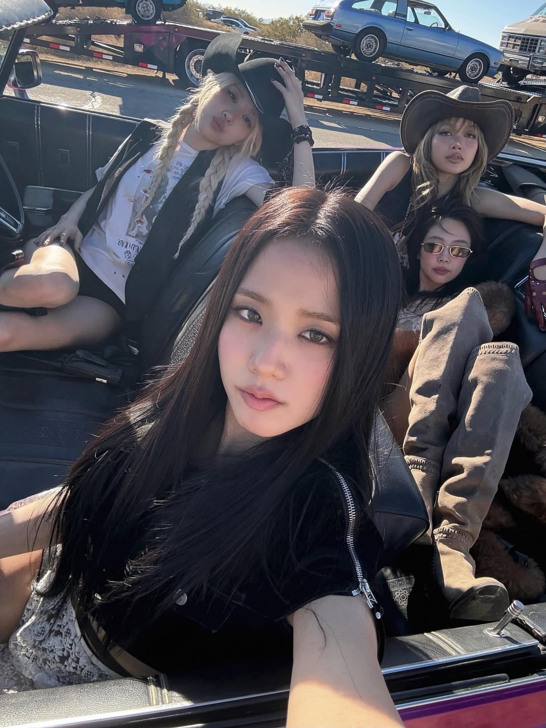250808 Jisoo IG Update