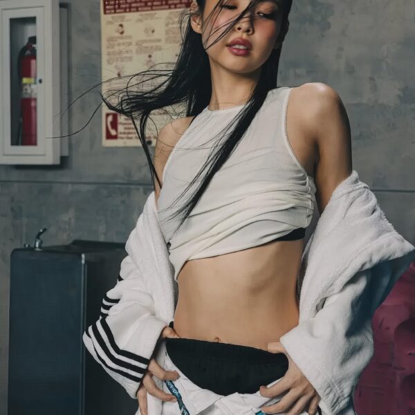 250326 JENNIE is the cover of COMPLEX Magazine