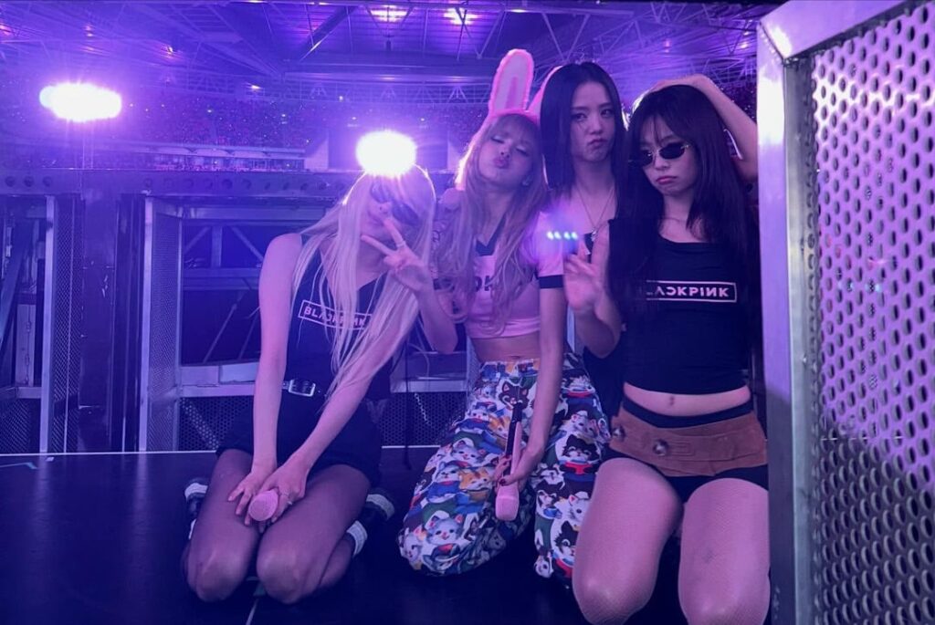 250821 JENNIE IG Update w/ ROSÉ