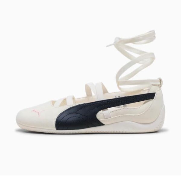 250915 Rosie’s new puma shoes?