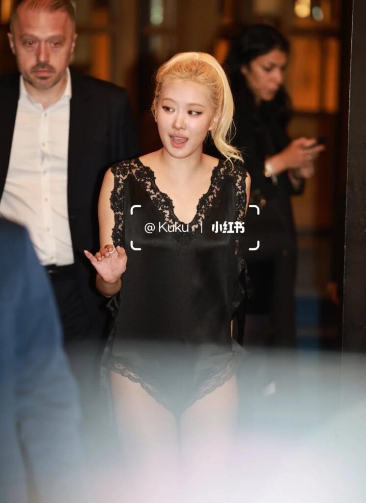 250929 ROSÉ heads out for SAINT LAURENT Paris Fashion Week Afterparty