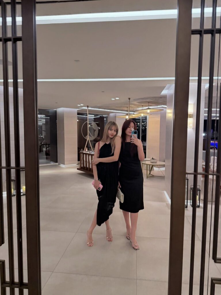Alice Instagram Update with Lisa - 250903