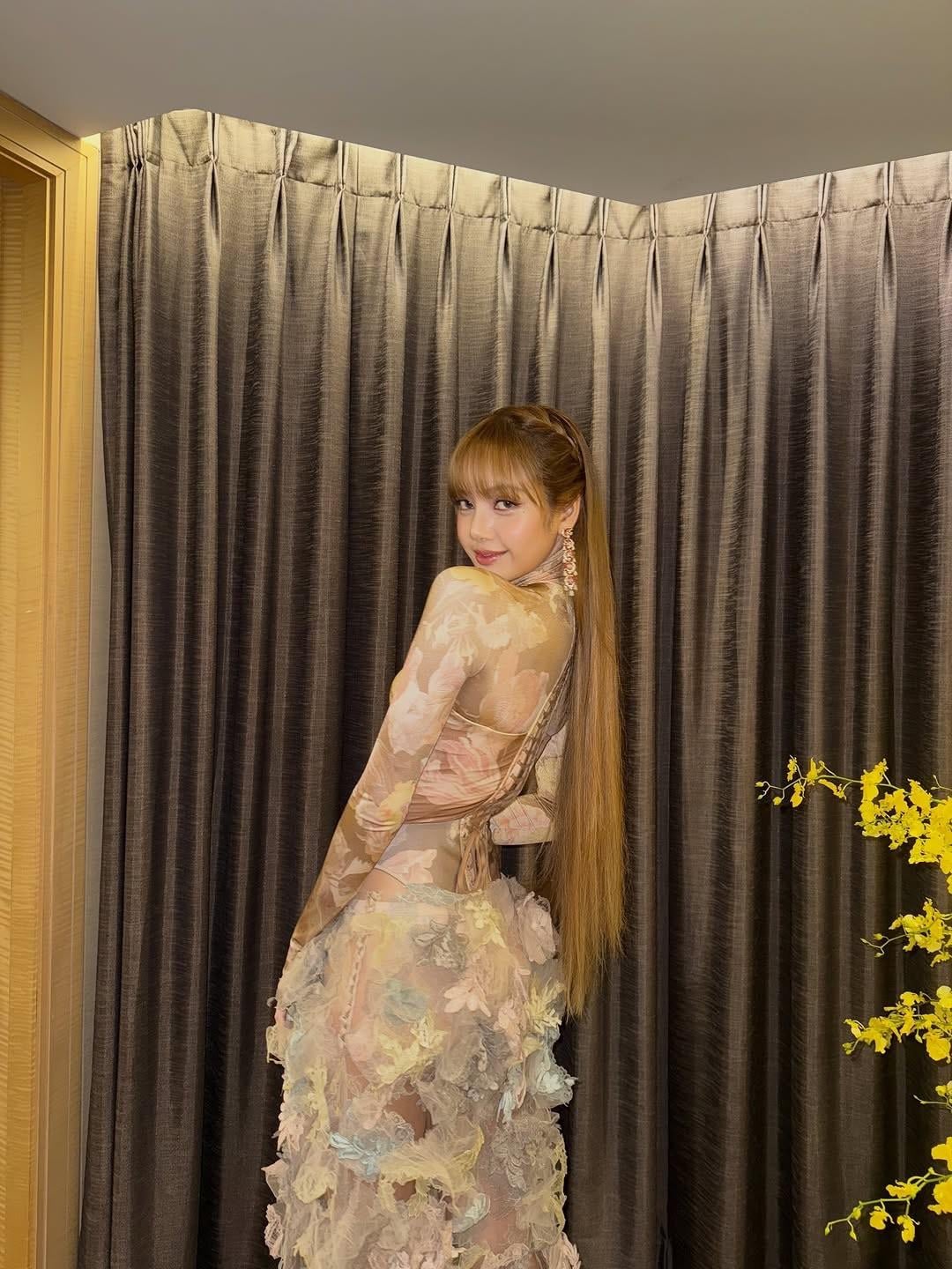 250924 Lisa IG Update