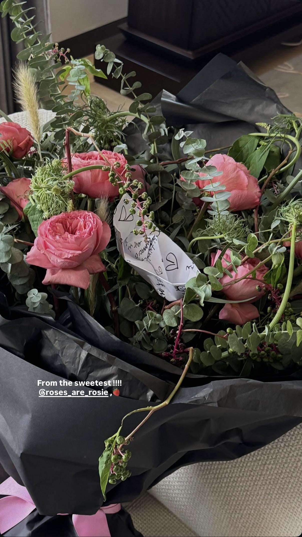 250902 Joanna Chun IG Story Update w/ ROSÉ