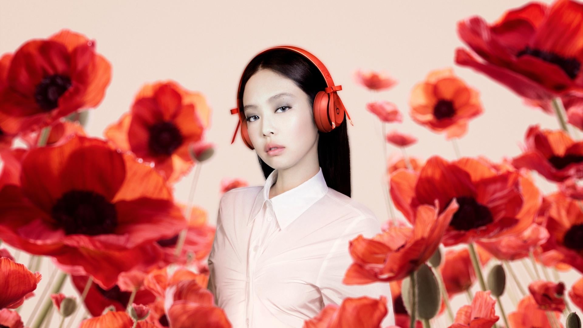 Jennie x Beats by Dre - 'Beats Solo 4 Jennie Special Edition'