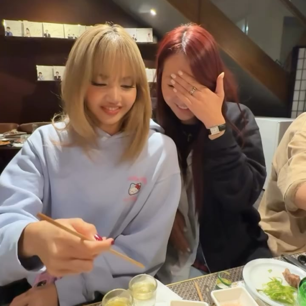 250904 Lisa IG Story Update w/ heyalic_e