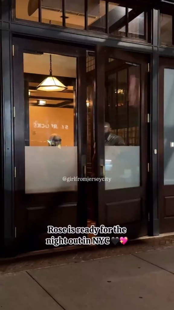250923 Rosé heads out for Chappell Roan’s concert in New York
