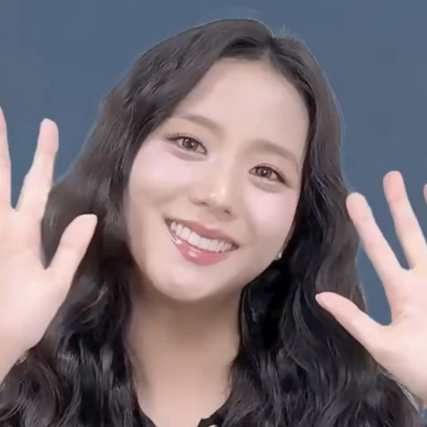 250915 Jisoo & Rosé sent their congratulations to dip magazine