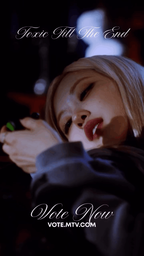 Rosé (vampirehollie) IG Update